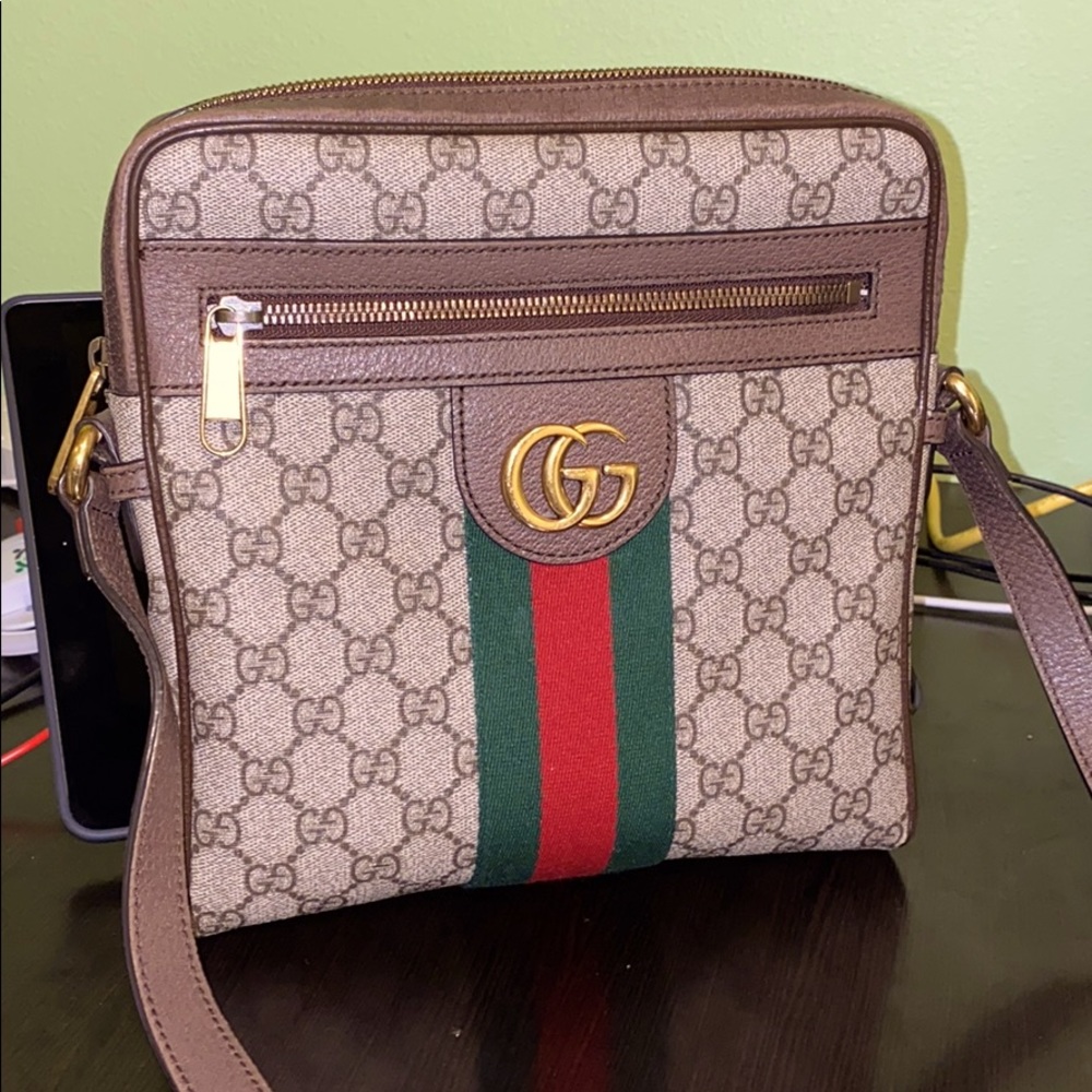GUCCI Ophidia GG Messenger Crossbody